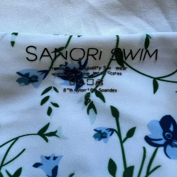 SOLD!! Sanori Swim Cheeky Bikini Set - Kaula White and Blue Flower Print, Small - Picture 7 of 11